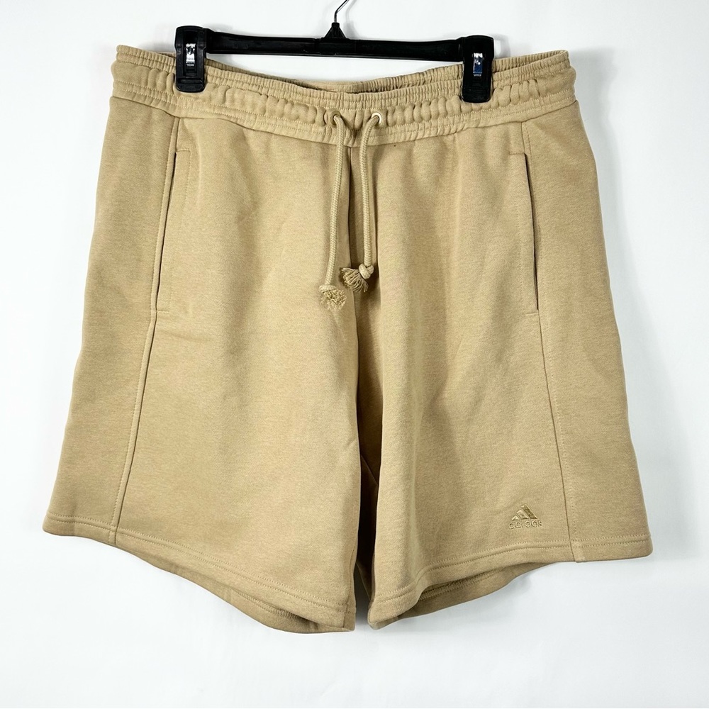 Adidas NWT ALL SZN Fleece Shorts Women's Size Xlarge